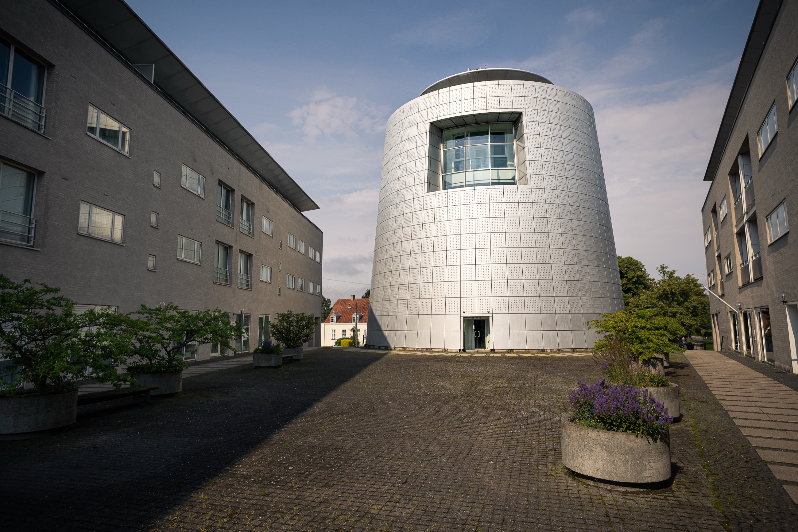 Gårdrummet ved Rotunden, Hellerup