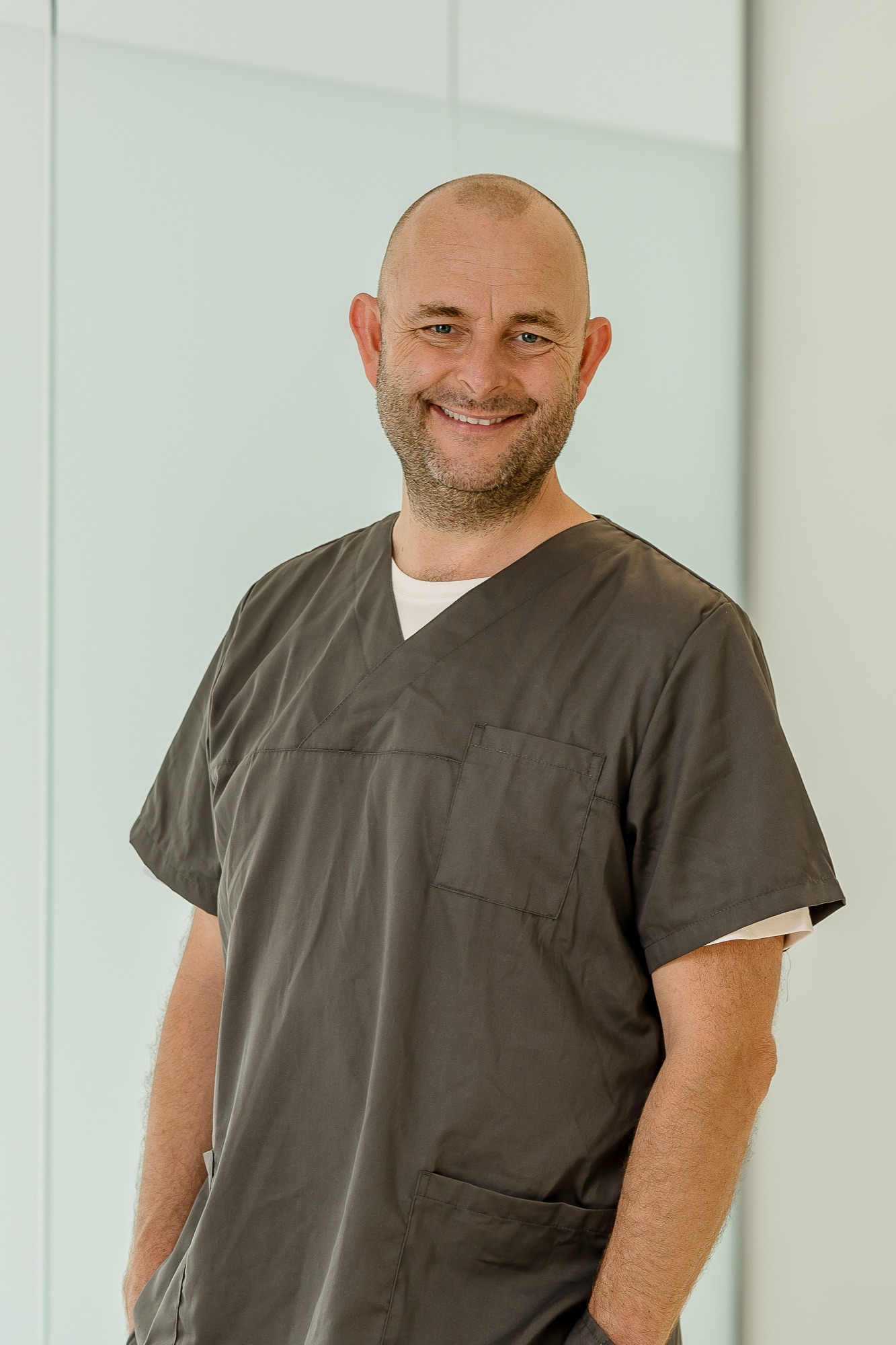 Jakob Bennike i klinikken